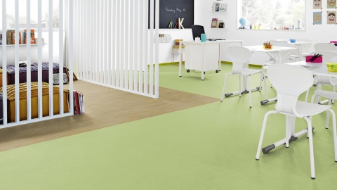 非透心彈性地板<br>Tarkett Ruby 70-1